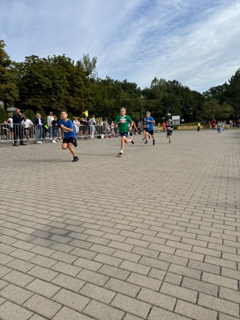 8b0f35cf-79c1-421d-8906-fcd83c20d53a.jpeg