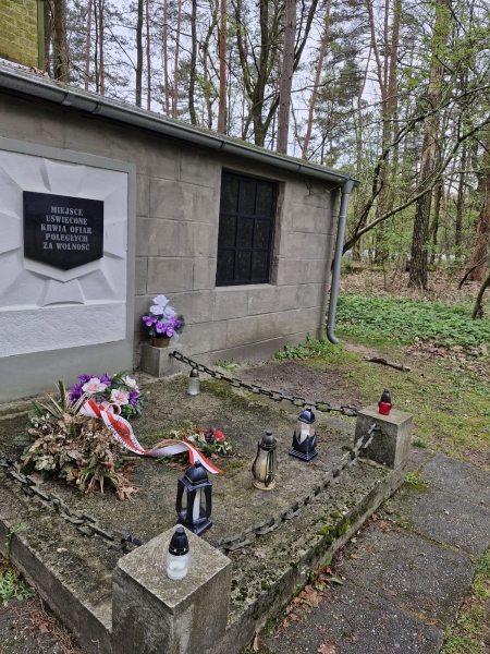 By pamięć nie zginęła – szkolna lekcja historii w Sławięcicach