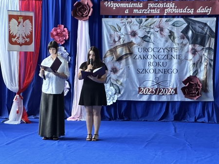 Uroczyste pożegnanie klasy VIII